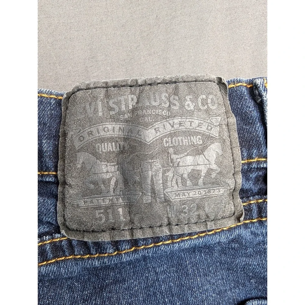Levi Strauss & Co 511 Men's  Jeans Slim Fit 32 X‎ 30 Dark Wash